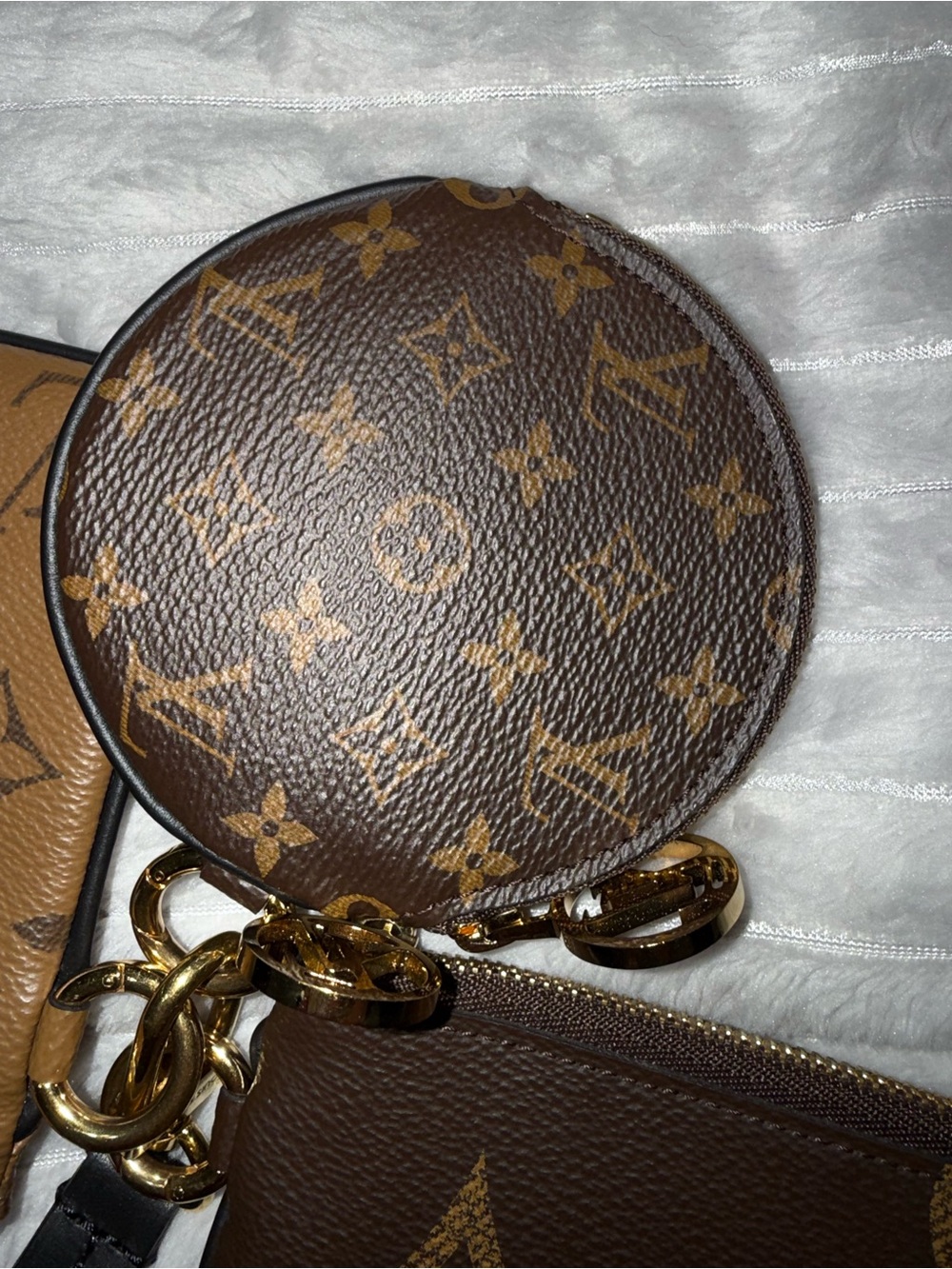 🎉 SOLD 🎉 Louis Vuitton Trio Pouch - Picture 9 of 15